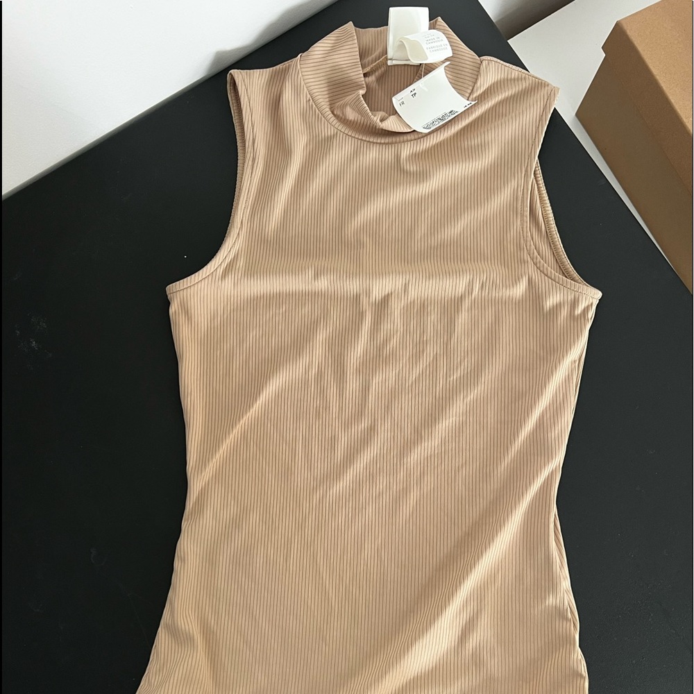 H&M Bodysuit